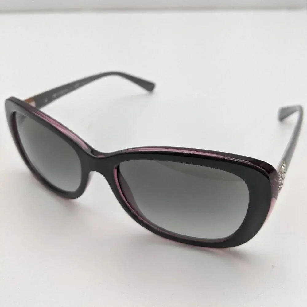 Vogue frame 10
